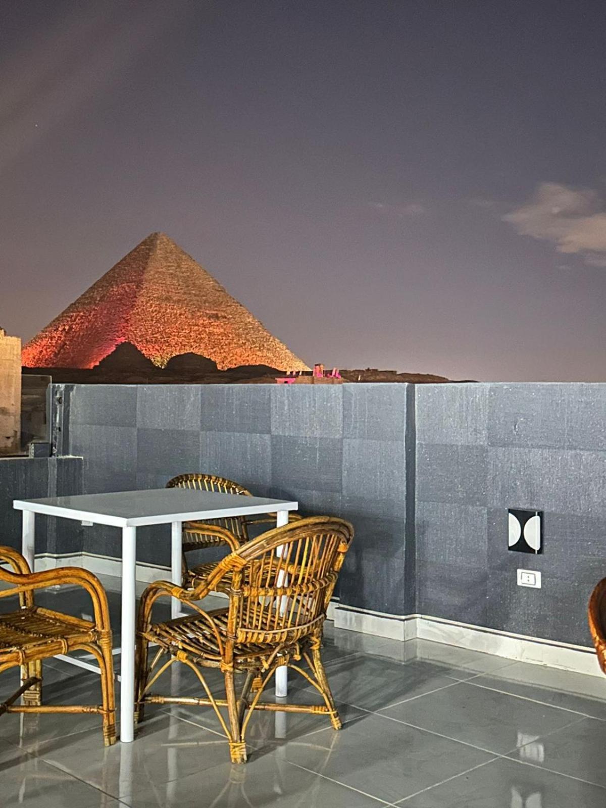 Prince Pyramids Inn Kafret el-Gabal Eksteriør bilde