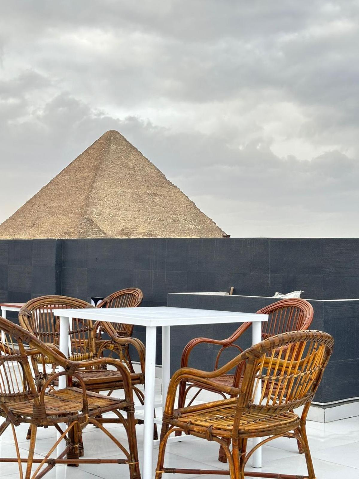 Prince Pyramids Inn Kafret el-Gabal Eksteriør bilde